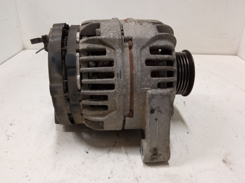 Recambio de alternador para volkswagen passat b5 variant (3b5) 1.8 t referencia OEM IAM 06B903016A  