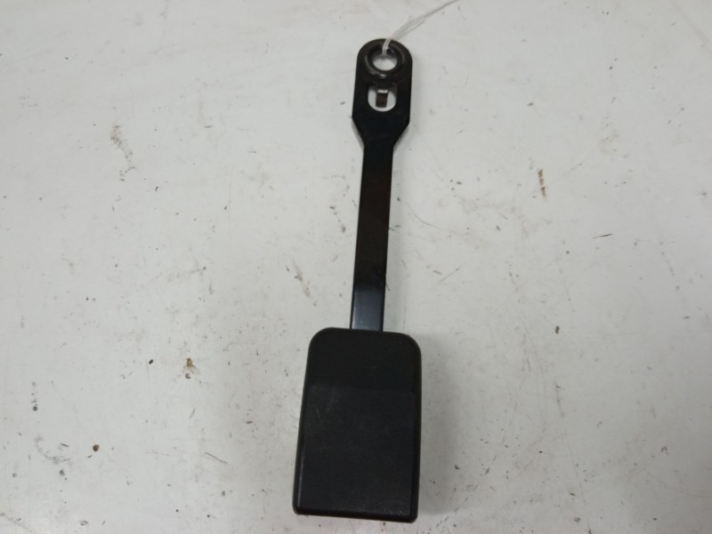 Recambio de anclaje cinturon delantero derecho para peugeot 307 (3a/c) 1.4 16v referencia OEM IAM   