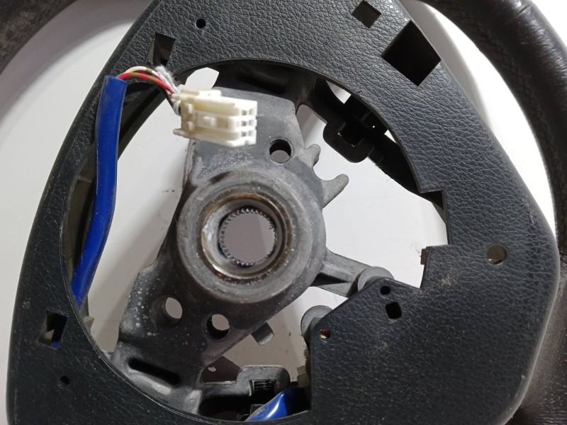 Recambio de volante para subaru legacy iv (bl) 2.5 awd (bl9) referencia OEM IAM   