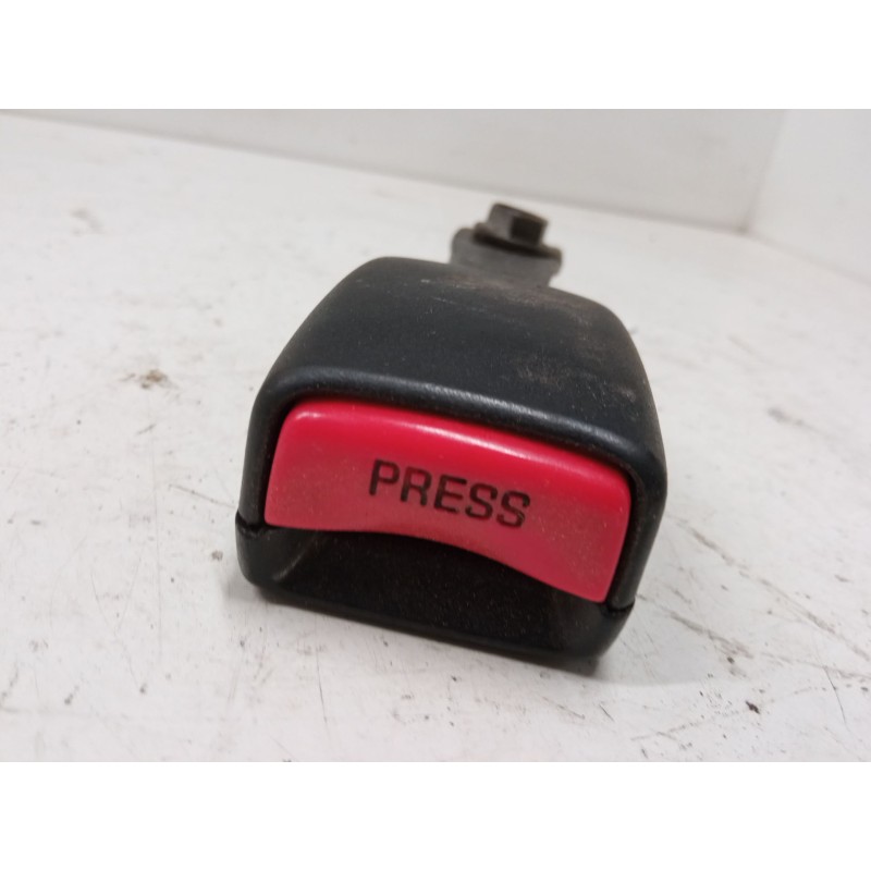 Recambio de anclaje cinturon delantero derecho para mitsubishi outlander i (cu_w) 2.4 4wd (cu5w) referencia OEM IAM   