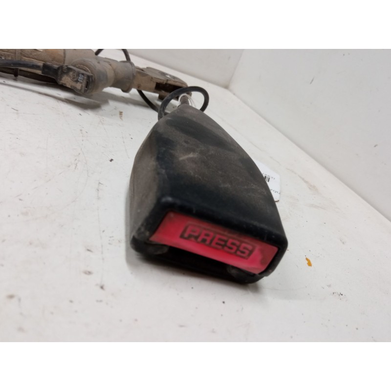 Recambio de anclaje cinturon delantero izquierdo para nissan primastar furgoneta (x83) 1.9 dci 100 referencia OEM IAM 542343400b
