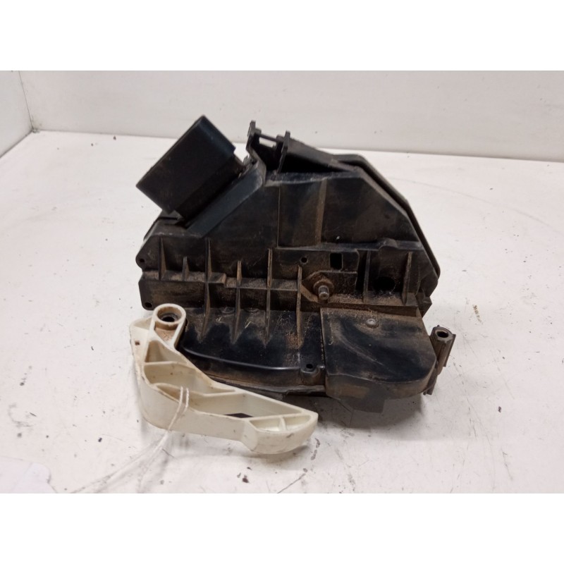 Recambio de cerradura puerta delantera izquierda para ford fiesta vi (cb1, ccn) 1.4 tdci referencia OEM IAM   