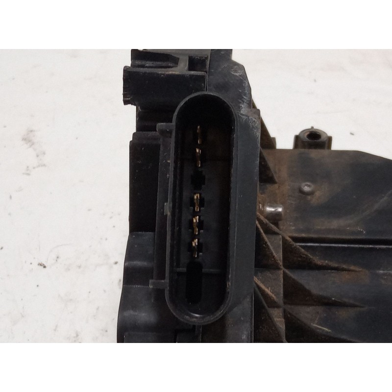 Recambio de cerradura puerta delantera izquierda para ford fiesta vi (cb1, ccn) 1.4 tdci referencia OEM IAM   