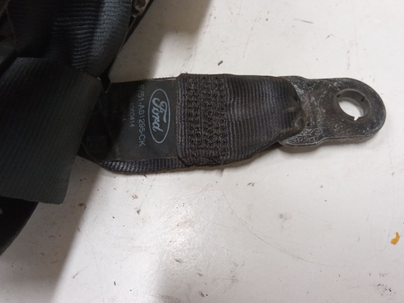 Recambio de cinturon seguridad delantero izquierdo para ford fiesta vi (cb1, ccn) 1.4 tdci referencia OEM IAM 8V51A61295  
