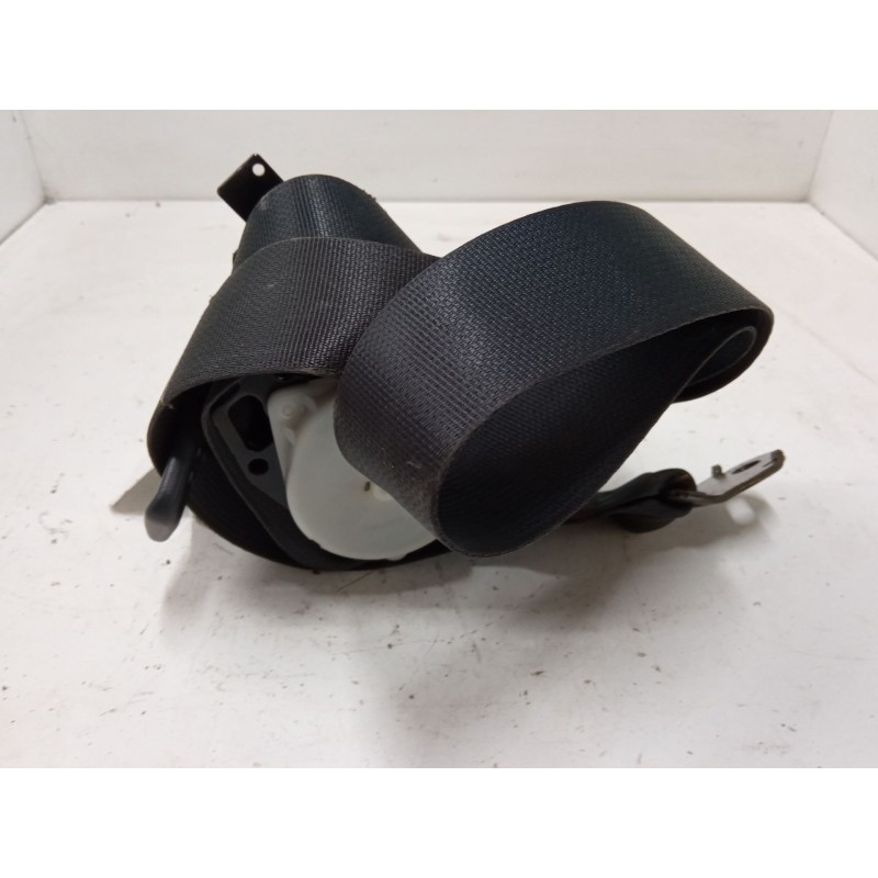 Recambio de cinturon seguridad trasero central para mitsubishi outlander i (cu_w) 2.4 4wd (cu5w) referencia OEM IAM TKAB0N683  