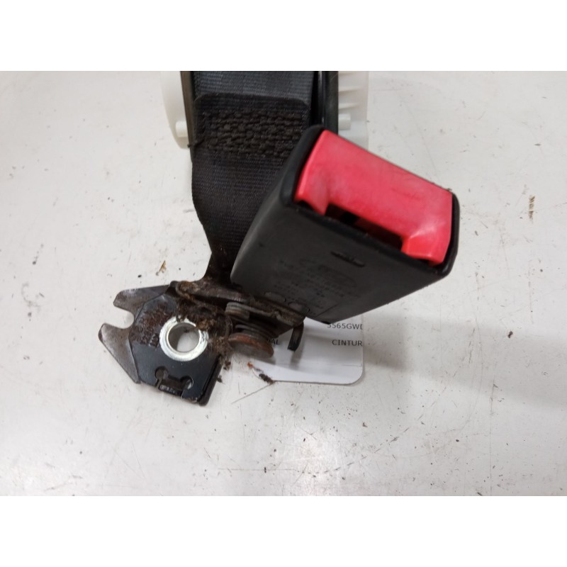 Recambio de cinturon seguridad trasero central para ford fiesta vi (cb1, ccn) 1.4 tdci referencia OEM IAM 34021840  