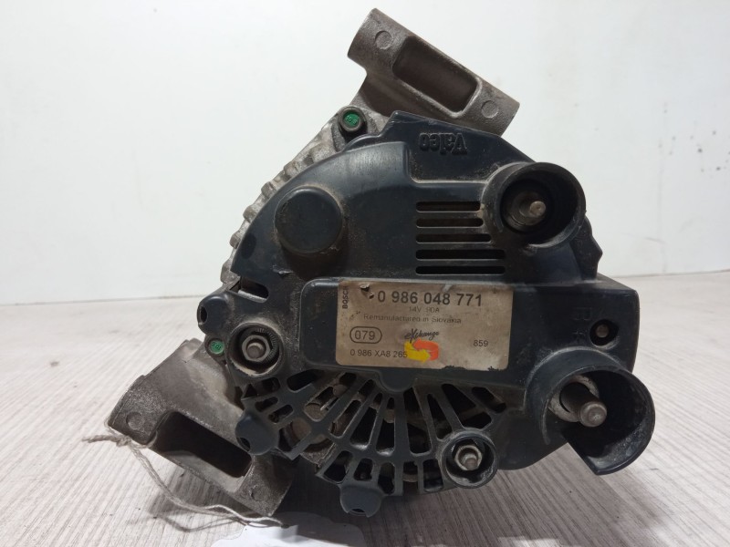 Recambio de alternador para suzuki swift iii (mz, ez) 1.3 ddis (rs 413d) referencia OEM IAM 0986048771  