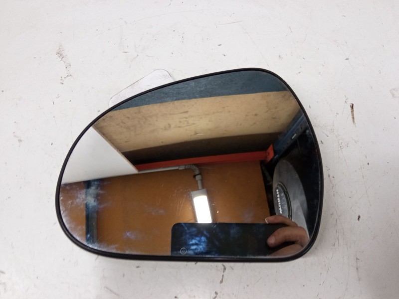 Recambio de cristal retrovisor izquierdo para peugeot 308 i (4a_, 4c_) 1.6 hdi referencia OEM IAM   