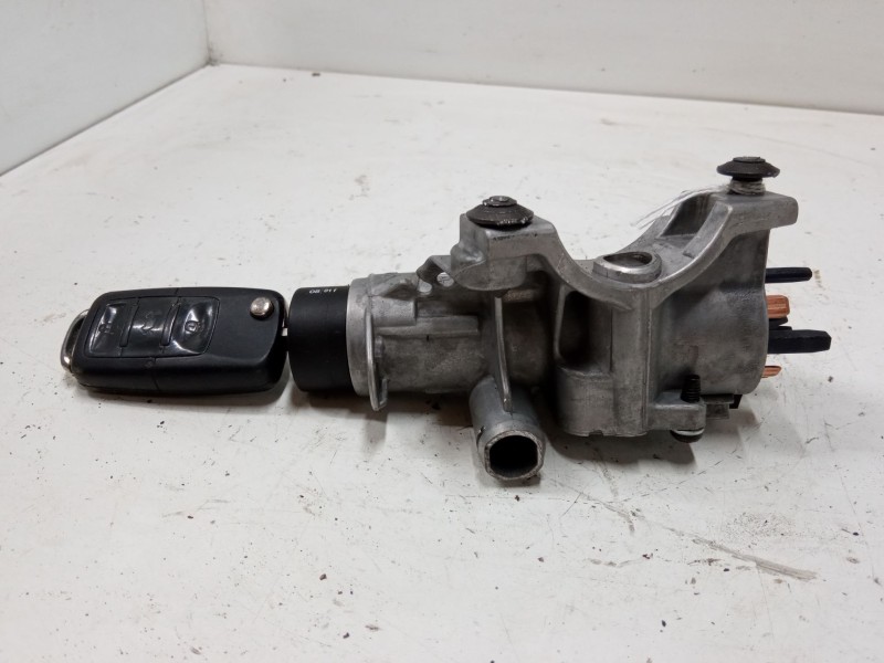 Recambio de clausor para volkswagen passat b5 variant (3b5) 1.8 t referencia OEM IAM 4B0905851B  