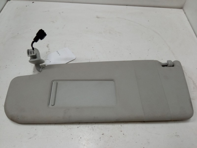 Recambio de parasol izquierdo para volkswagen passat b5 variant (3b5) 1.8 t referencia OEM IAM   
