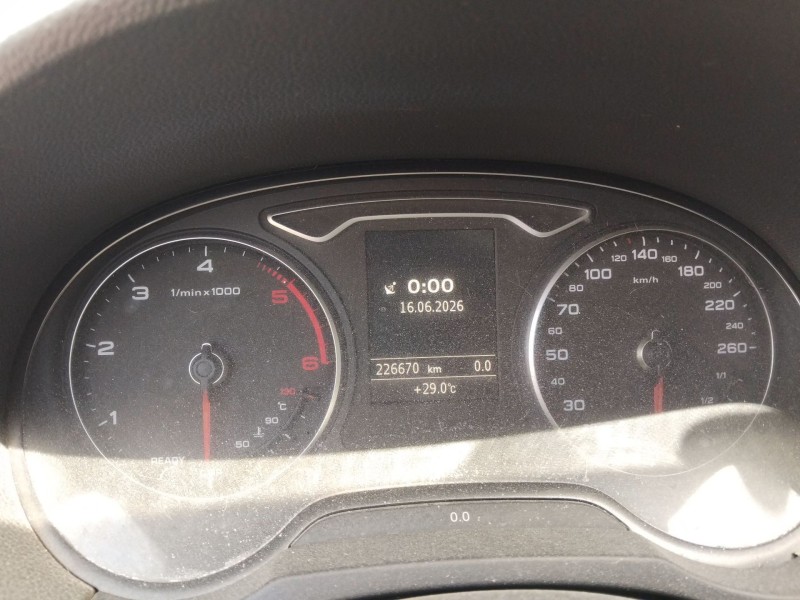 audi a3 (8v1, 8vk) del año 2016