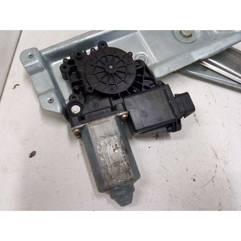 Recambio de elevalunas electrico delantero derecho para opel vectra b (j96) 2.2 i 16v (f19) referencia OEM IAM 114509400  
