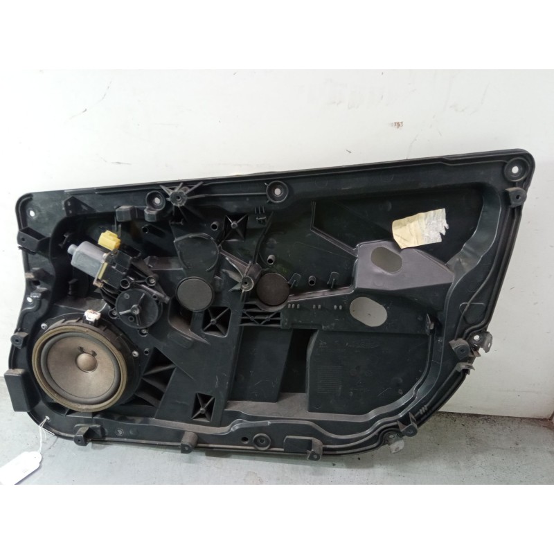 Recambio de elevalunas electrico delantero derecho para ford fiesta vi (cb1, ccn) 1.4 tdci referencia OEM IAM 8A6114553A  