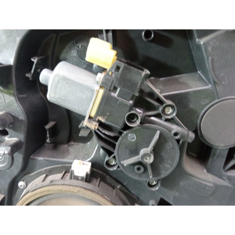 Recambio de elevalunas electrico delantero derecho para ford fiesta vi (cb1, ccn) 1.4 tdci referencia OEM IAM 8A6114553A  