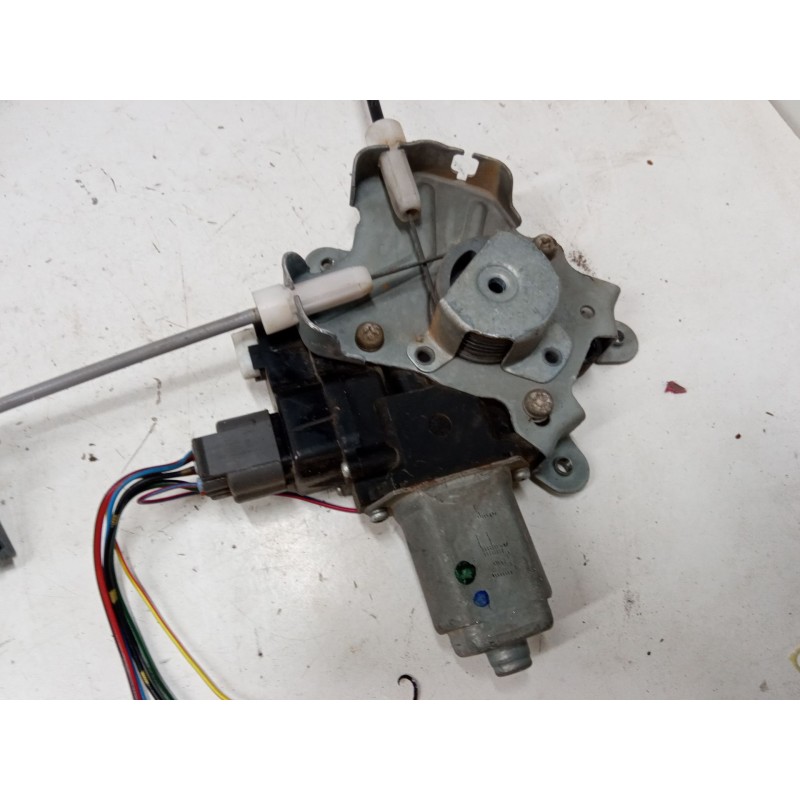 Recambio de elevalunas electrico delantero izquierdo para mitsubishi outlander i (cu_w) 2.4 4wd (cu5w) referencia OEM IAM   