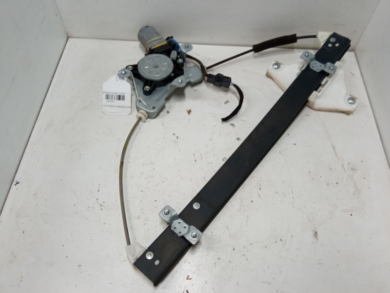 Recambio de elevalunas electrico trasero derecho para chevrolet captiva (c100, c140) 2.4 4wd referencia OEM IAM   