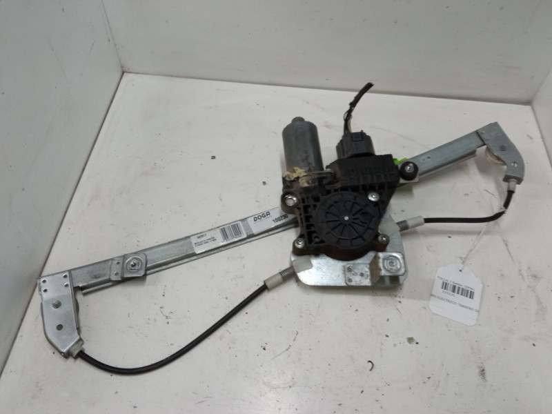 Recambio de elevalunas electrico trasero derecho para ford focus i sedán (dfw) 1.8 tdci referencia OEM IAM   