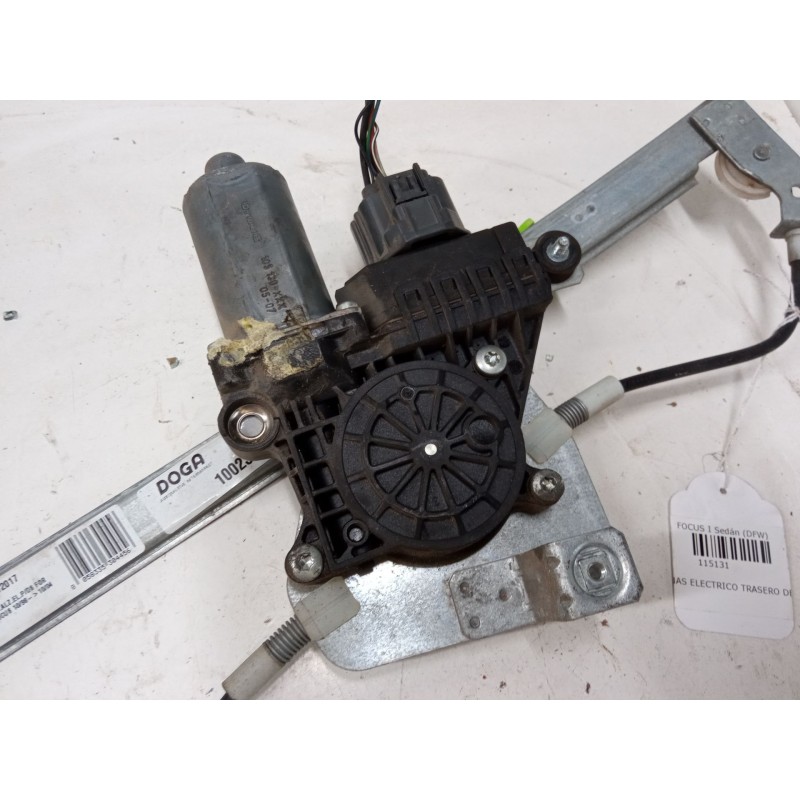 Recambio de elevalunas electrico trasero derecho para ford focus i sedán (dfw) 1.8 tdci referencia OEM IAM   