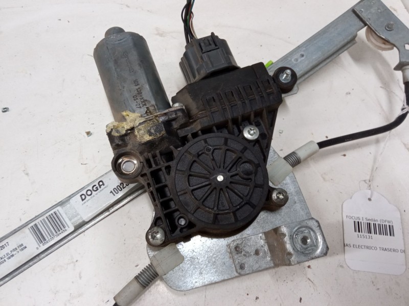 Recambio de elevalunas electrico trasero derecho para ford focus i sedán (dfw) 1.8 tdci referencia OEM IAM   