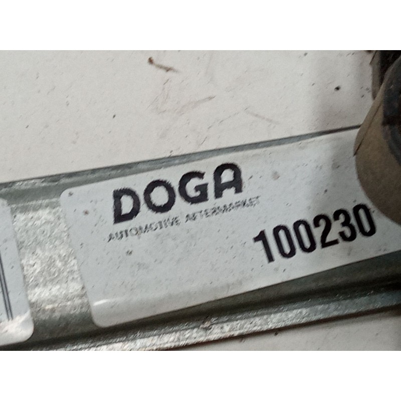 Recambio de elevalunas electrico trasero derecho para ford focus i sedán (dfw) 1.8 tdci referencia OEM IAM   