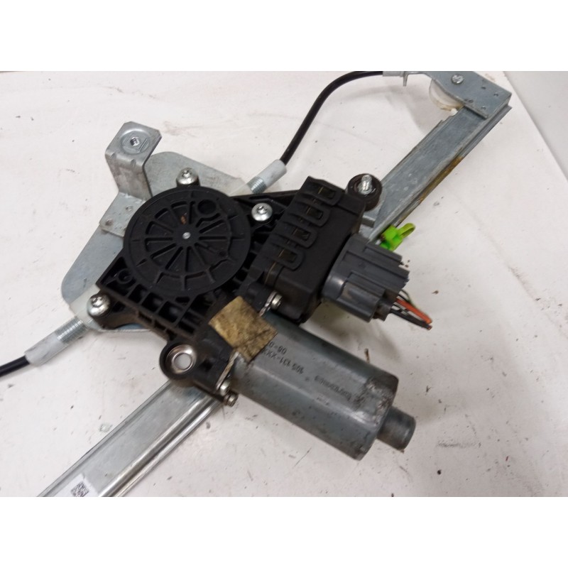 Recambio de elevalunas electrico trasero izquierdo para ford focus i sedán (dfw) 1.8 tdci referencia OEM IAM   