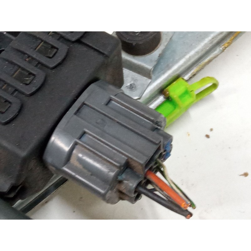 Recambio de elevalunas electrico trasero izquierdo para ford focus i sedán (dfw) 1.8 tdci referencia OEM IAM   