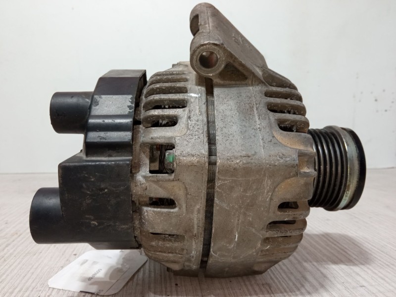 Recambio de alternador para suzuki swift iii (mz, ez) 1.3 ddis (rs 413d) referencia OEM IAM 0986048771  