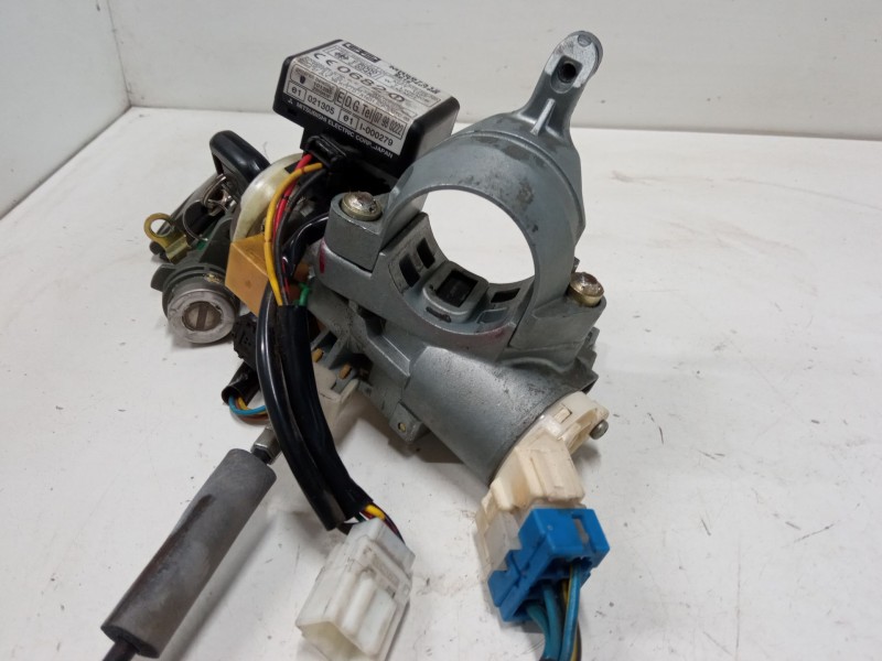 Recambio de kit bombines para mitsubishi outlander i (cu_w) 2.4 4wd (cu5w) referencia OEM IAM MR587312  