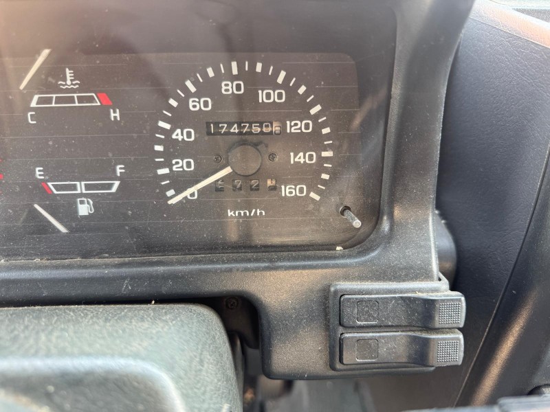 asia motors rocsta todo terreno, cerrada (am102) del año 1998
