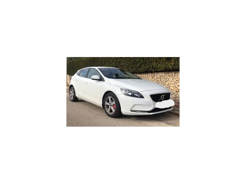 volvo v40 hatchback (525) del año 2015