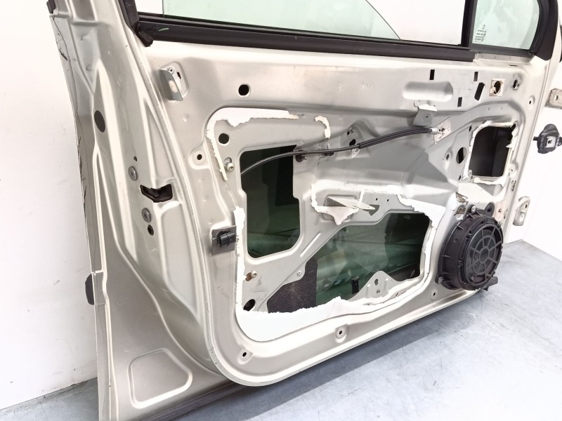 Recambio de puerta delantera izquierda para peugeot 407 (6d_) 1.6 hdi 110 (6d9hzc, 6d9hyc) referencia OEM IAM   