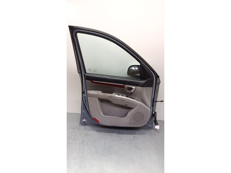 Recambio de puerta delantera izquierda para hyundai santa fé ii (cm) 2.2 crdi referencia OEM IAM   