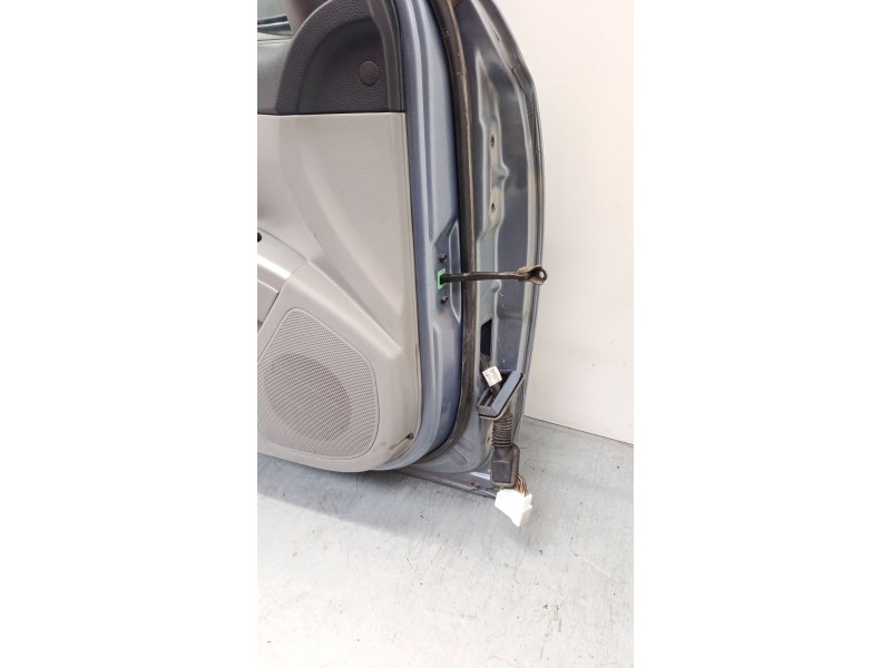 Recambio de puerta delantera izquierda para hyundai santa fé ii (cm) 2.2 crdi referencia OEM IAM   