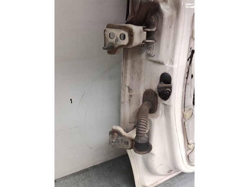 Recambio de puerta delantera derecha para ford tourneo connect 1.8 tdci referencia OEM IAM   