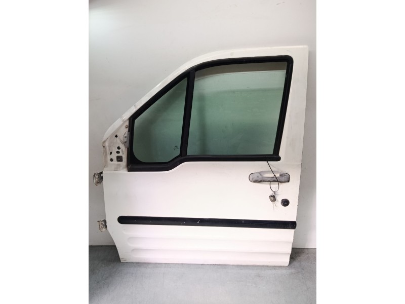 Recambio de puerta delantera izquierda para ford tourneo connect 1.8 tdci referencia OEM IAM   