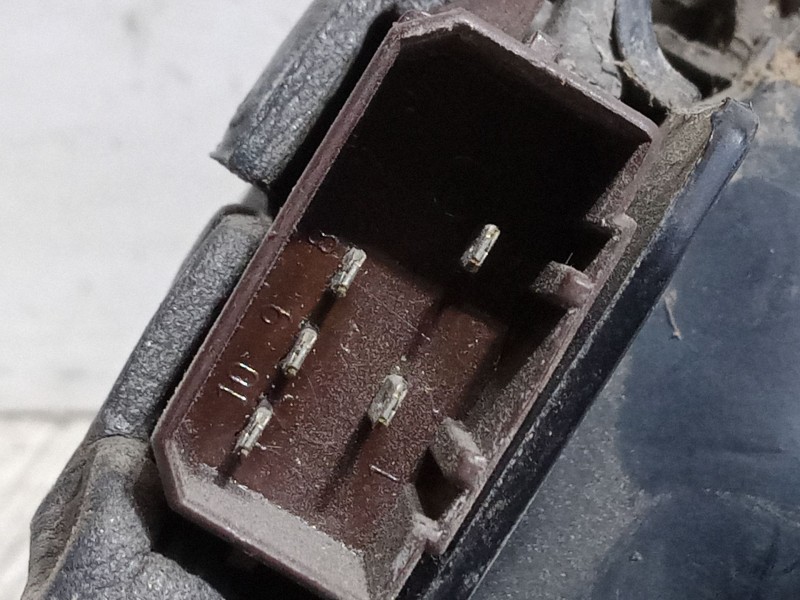 Recambio de retrovisor electrico derecho para audi 100 c4 avant (4a5) 2.3 e referencia OEM IAM   