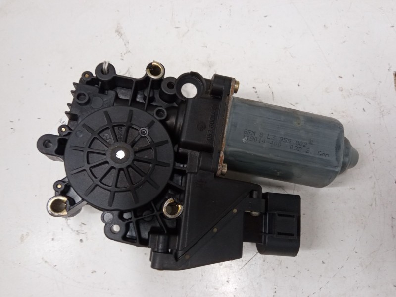 Recambio de motor elevaluna delantero derecho para audi a3 (8l1) 1.9 tdi referencia OEM IAM 103022100  