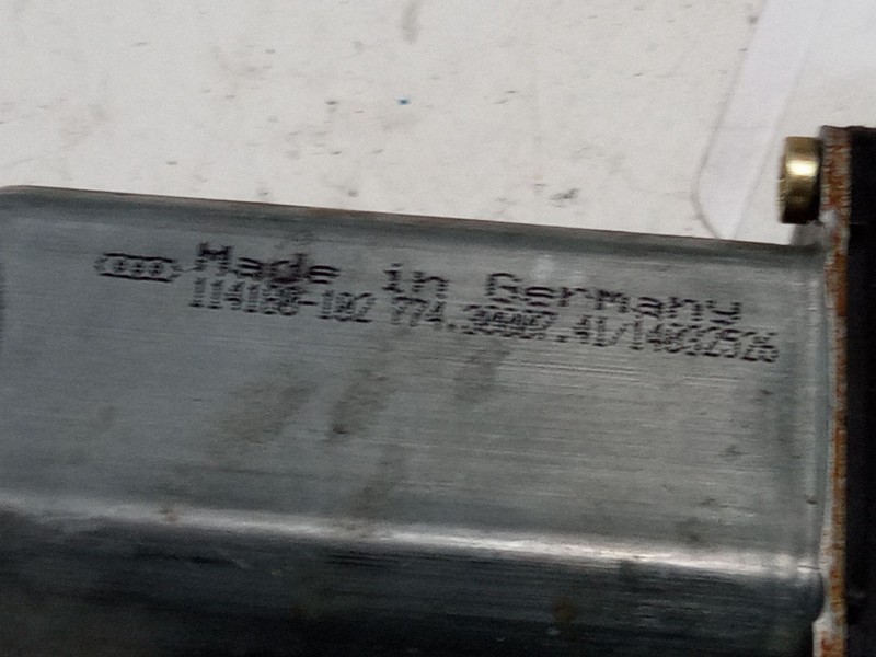 Recambio de motor elevaluna delantero derecho para audi a3 (8l1) 1.9 tdi referencia OEM IAM 103022100  