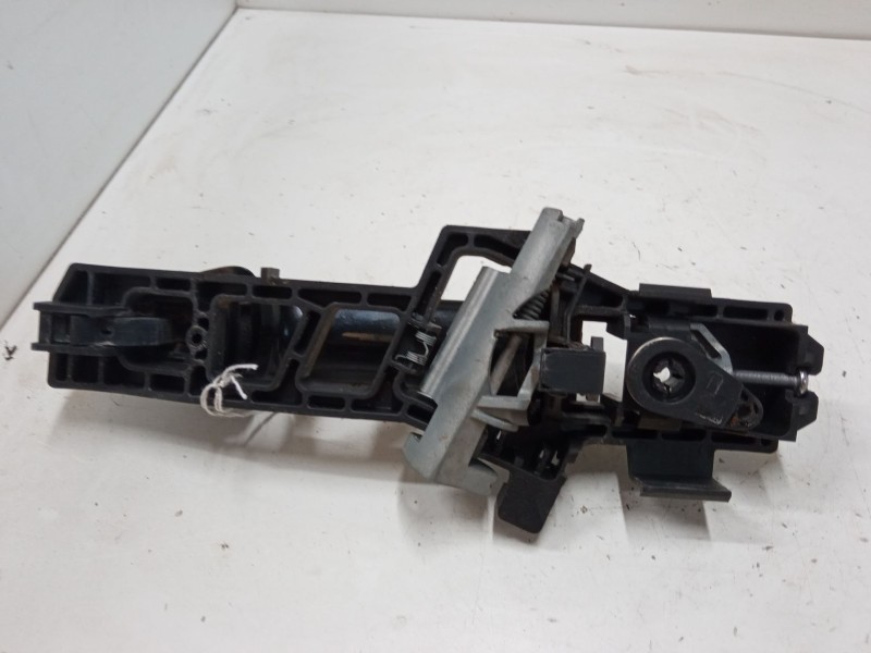 Recambio de maneta exterior puerta delantera izquierda para ford fiesta vi (cb1, ccn) 1.4 tdci referencia OEM IAM   