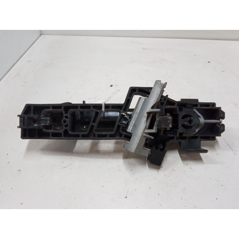 Recambio de maneta exterior puerta trasera derecha para ford fiesta vi (cb1, ccn) 1.4 tdci referencia OEM IAM   