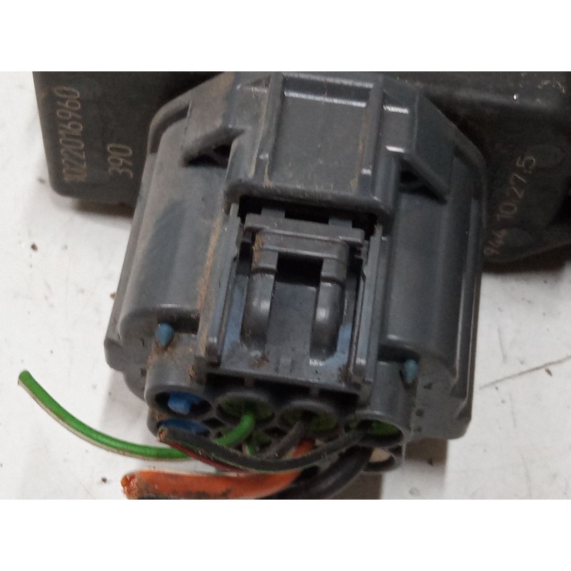 Recambio de motor elevaluna delantero derecho para ford focus i sedán (dfw) 1.8 tdci referencia OEM IAM 0130821757  