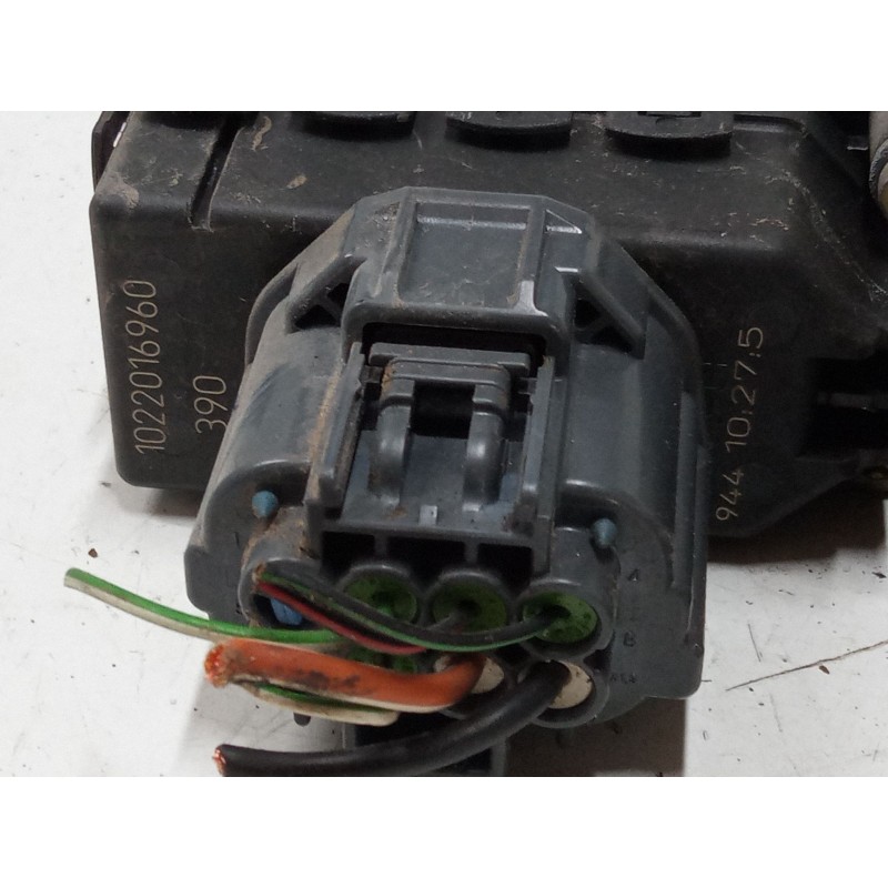 Recambio de motor elevaluna delantero derecho para ford focus i sedán (dfw) 1.8 tdci referencia OEM IAM 0130821757  