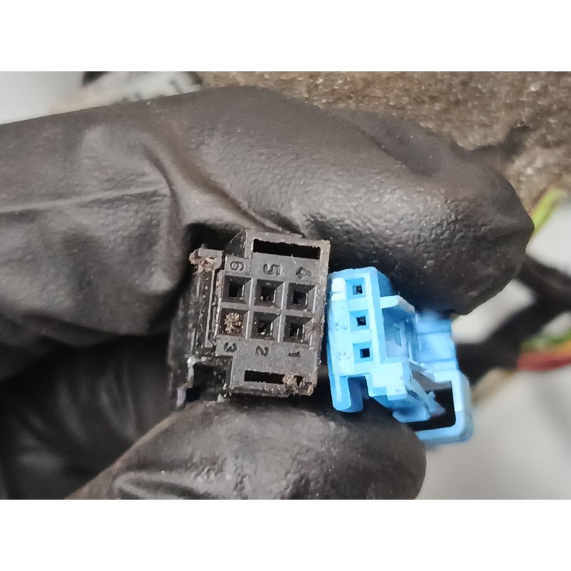 Recambio de retrovisor electrico izquierdo para citroën c4 picasso i monospace (ud_) 1.6 hdi 110 referencia OEM IAM   