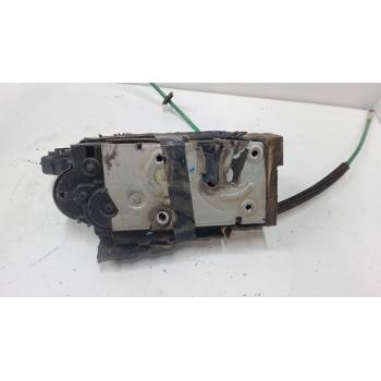 CERRADURA PUERTA DELANTERA DERECHA 