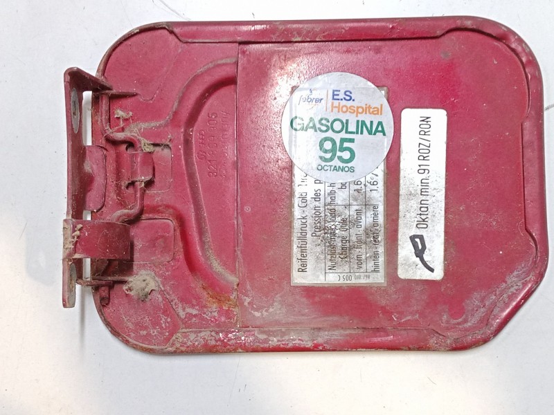 Recambio de tapa exterior combustible para volkswagen polo classic (86c, 80) 1.3 cat referencia OEM IAM   