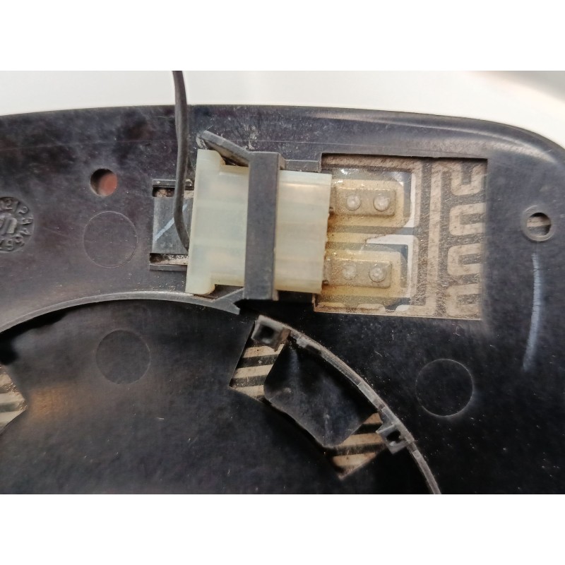 Recambio de cristal retrovisor izquierdo para dacia dokker furgoneta/monovolumen 1.5 dci 75 / blue dci 75 (fejw, feah) referenci