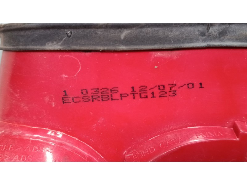 Recambio de piloto trasero izquierdo para peugeot 106 ii (1a_, 1c_) 1.1 i referencia OEM IAM   