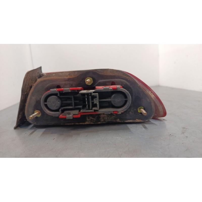 Recambio de piloto trasero izquierdo para alfa romeo 156 sportwagon (932_) 1.9 jtd (932b2b, 932b2c) referencia OEM IAM   