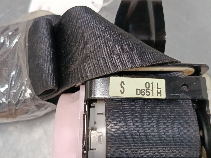 Recambio de cinturon seguridad delantero izquierdo para mazda 2 (de_, dh_) 1.5 (de5fs) referencia OEM IAM   