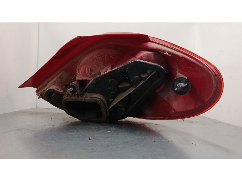 Recambio de piloto trasero izquierdo para peugeot 207/207+ (wa_, wc_) 1.4 16v referencia OEM IAM   